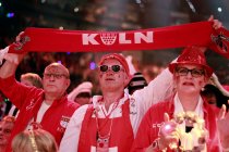 Deutsche Mundartsängerin Marie-Luise Nikuta gastiert beim "11. im 11.-Immer wieder kölsche Lieder" in der Lanxess-Arena Köln (© Thomas Brill)